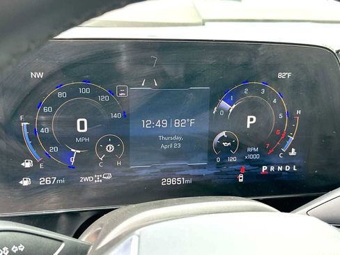 Used 2025 Chevrolet Tahoe LT AWD/4WD image 19
