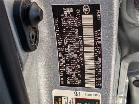 Used 2016 Toyota Camry LE image 22