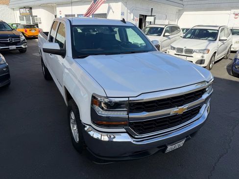 Used 2018 Chevrolet Silverado 1500 LT image 12