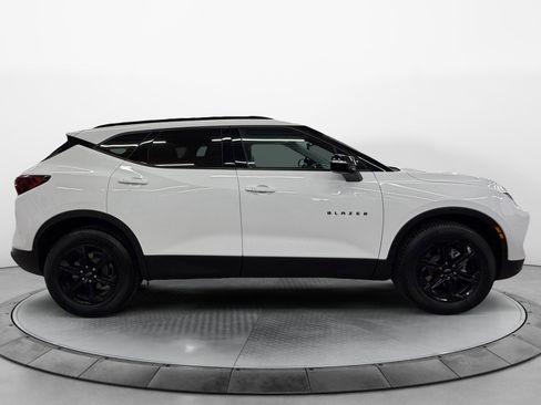 Used 2023 Chevrolet Blazer LT w/ Midnight/Sport Edition AWD/4WD image 2