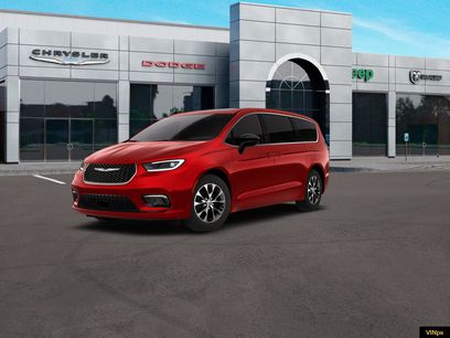 New 2026 Chrysler Pacifica Limited