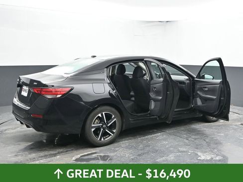 Used 2024 Nissan Sentra SV image 61