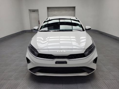 Used 2023 Kia Forte LXS w/ LXS Technology Package FWD image 15