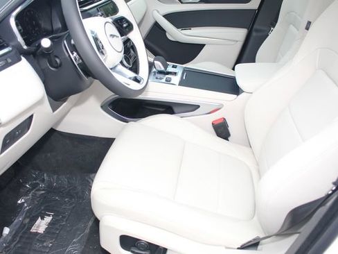 New 2026 Jaguar F-PACE R-Dynamic S image 20
