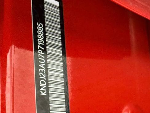 Used 2023 Kia Soul LX w/ LX Technology Package image 37