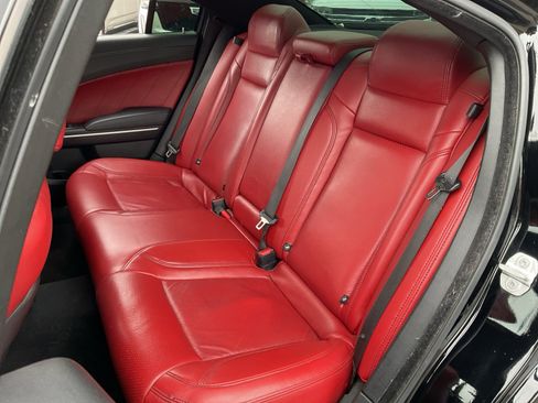 Used 2022 Dodge Charger R/T w/ Plus Group RWD image 19