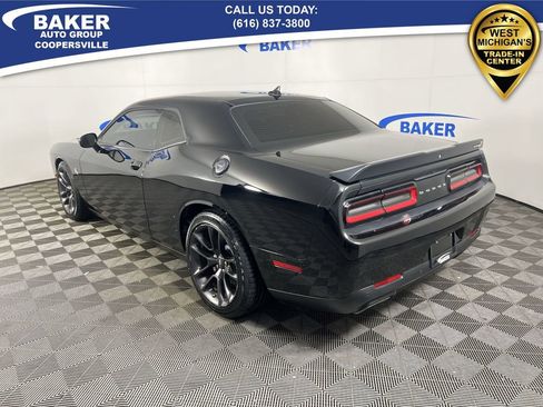 Used 2021 Dodge Challenger R/T Scat Pack w/ Plus Package image 7