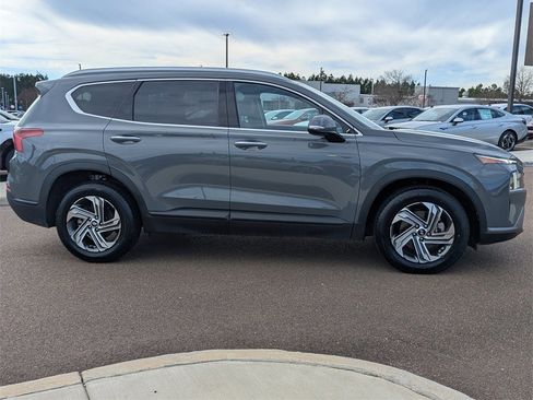 Used 2023 Hyundai Santa Fe SEL image 3