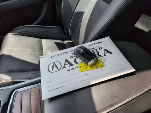 Used 2018 Acura MDX w/ Advance & Entertainment AWD/4WD image 30