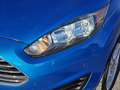 Used 2016 Ford Fiesta SE image 7