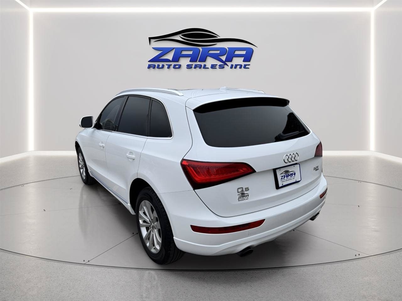 Used 2014 Audi Q5 2.0T Premium w/ Lighting Package AWD/4WD image 4