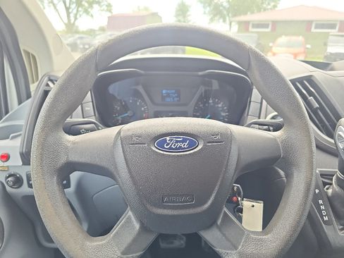 Used 2016 Ford Transit 250 130 Low Roof RWD image 25