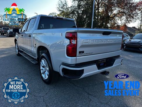 Used 2022 Chevrolet Silverado 1500 Custom image 3