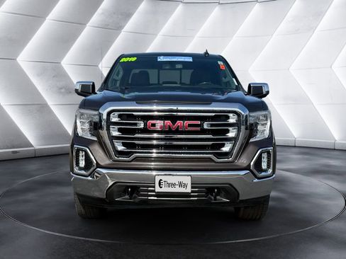 Used 2019 GMC Sierra 1500 SLT w/ SLT Premium Package AWD/4WD image 8