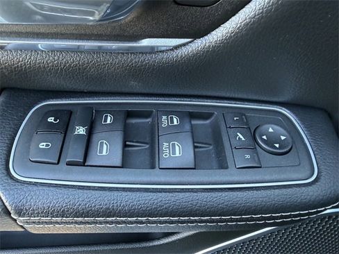 Used 2022 RAM 1500 Laramie image 59