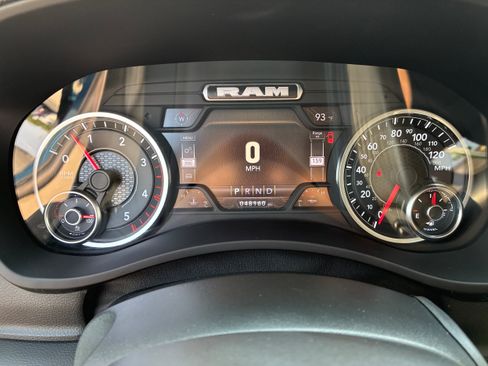 Used 2023 RAM 2500 Laramie AWD/4WD image 23
