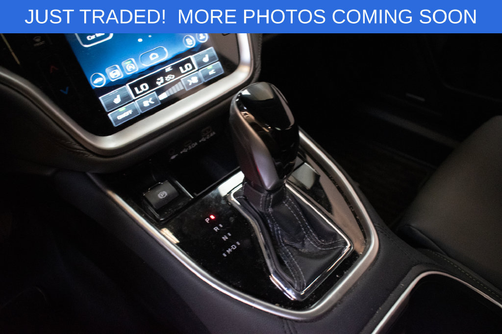 Used 2025 Subaru Outback Onyx Edition XT AWD/4WD image 16