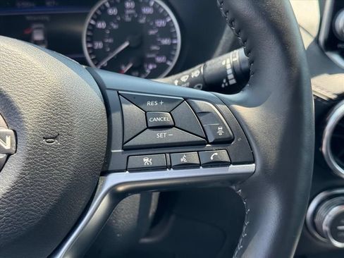 Used 2025 Nissan Sentra SV w/ All-Weather Package FWD image 17