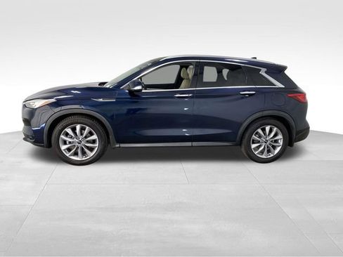 Used 2021 INFINITI QX50 Luxe image 2