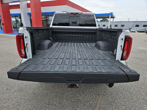 Used 2022 GMC Sierra 2500 Denali w/ Denali Ultimate Package AWD/4WD image 18