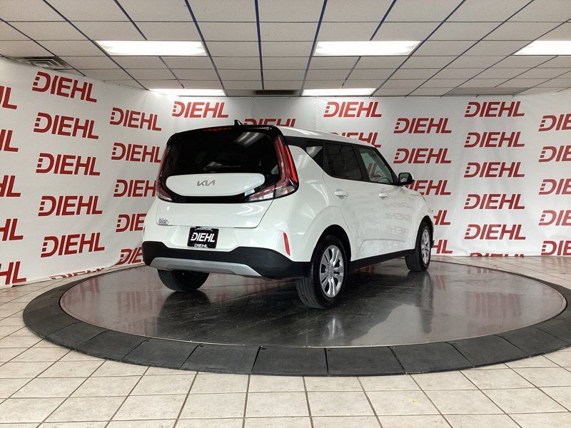 Certified 2024 Kia Soul LX FWD image 6