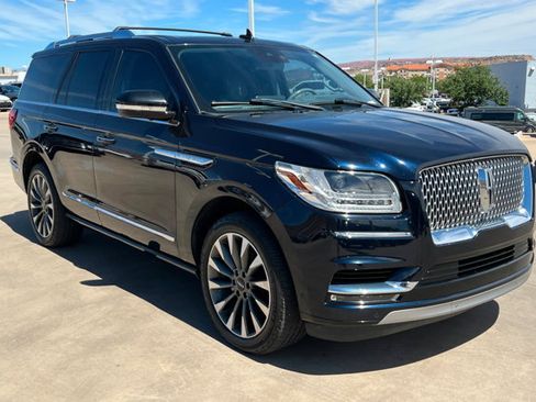 Used 2021 Lincoln Navigator Reserve w/ Luxury Package AWD/4WD image 7
