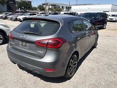 Used 2016 Kia Forte SX FWD image 6