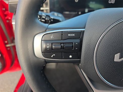 Used 2025 Kia K5 GT-Line image 31