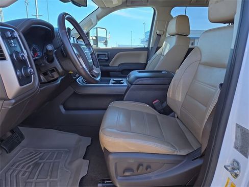 Used 2017 GMC Sierra 3500 Denali w/ Duramax Plus Package image 10