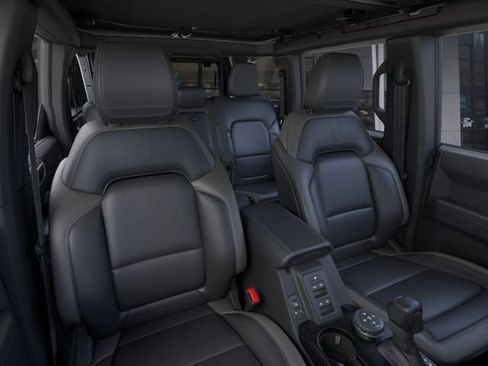 New 2026 Ford Bronco Outer Banks w/ Sasquatch Package AWD/4WD image 10