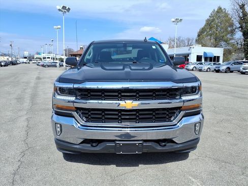 Used 2018 Chevrolet Silverado 1500 LT w/ All Star Edition image 9