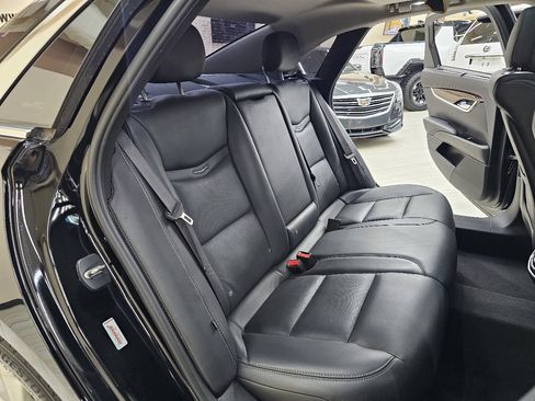 Used 2014 Cadillac XTS Premium image 23