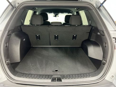 Certified 2025 Chevrolet Equinox LT image 24