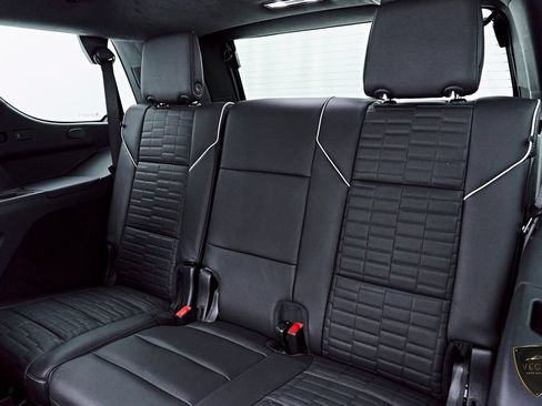 Used 2026 Cadillac Escalade V AWD/4WD image 57