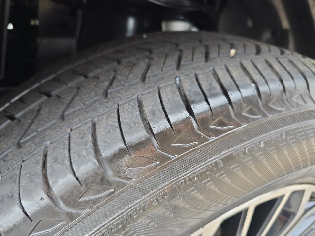 Used 2025 Nissan Armada SL AWD/4WD image 29