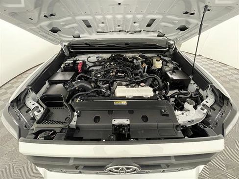 Certified 2025 Toyota Tacoma TRD Sport image 21