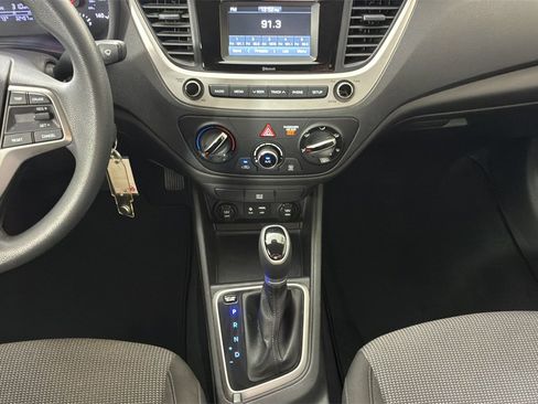 Used 2020 Hyundai Accent SE image 20