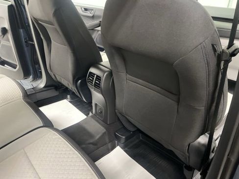 Used 2024 Ford Escape Active image 27