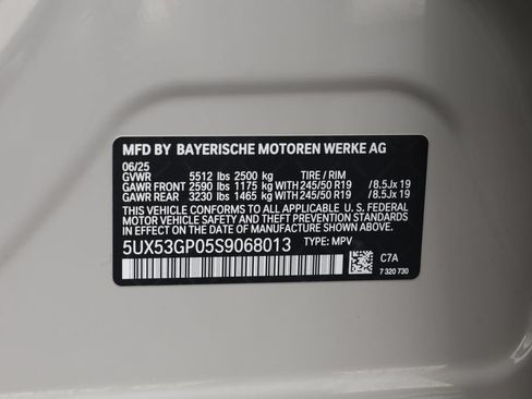 Used 2025 BMW X3 xDrive30i AWD/4WD image 23