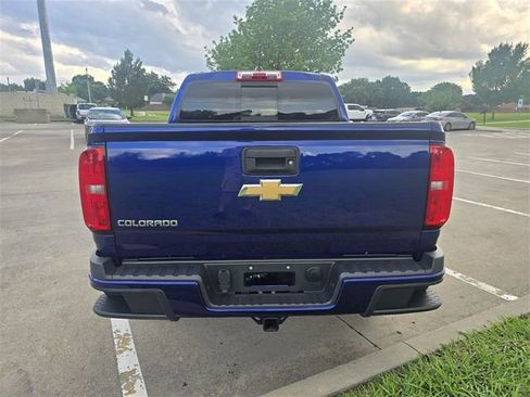 Used 2016 Chevrolet Colorado Z71 AWD/4WD image 5
