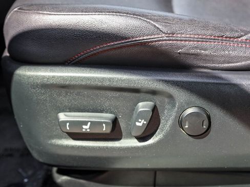 Used 2016 Toyota 4Runner Trail AWD/4WD image 26