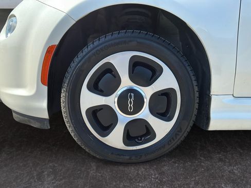 Used 2017 FIAT 500 e FWD image 9
