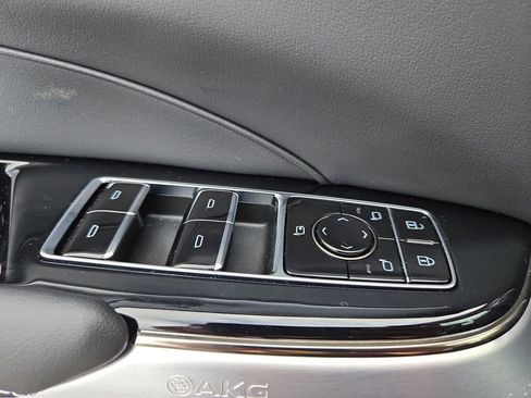 Certified 2025 Cadillac Lyriq Sport image 23