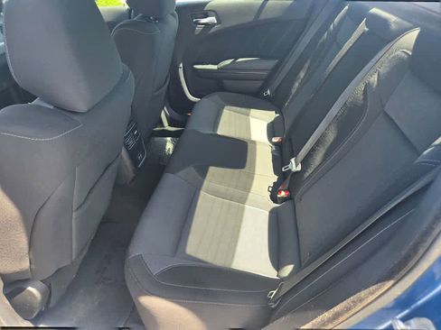 Used 2021 Dodge Charger SXT w/ Blacktop Package RWD image 12