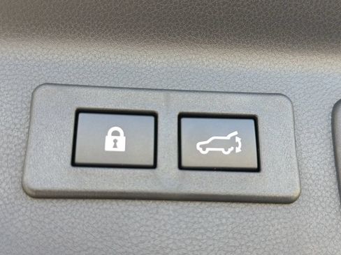 Certified 2026 Subaru Forester Premium AWD/4WD image 32
