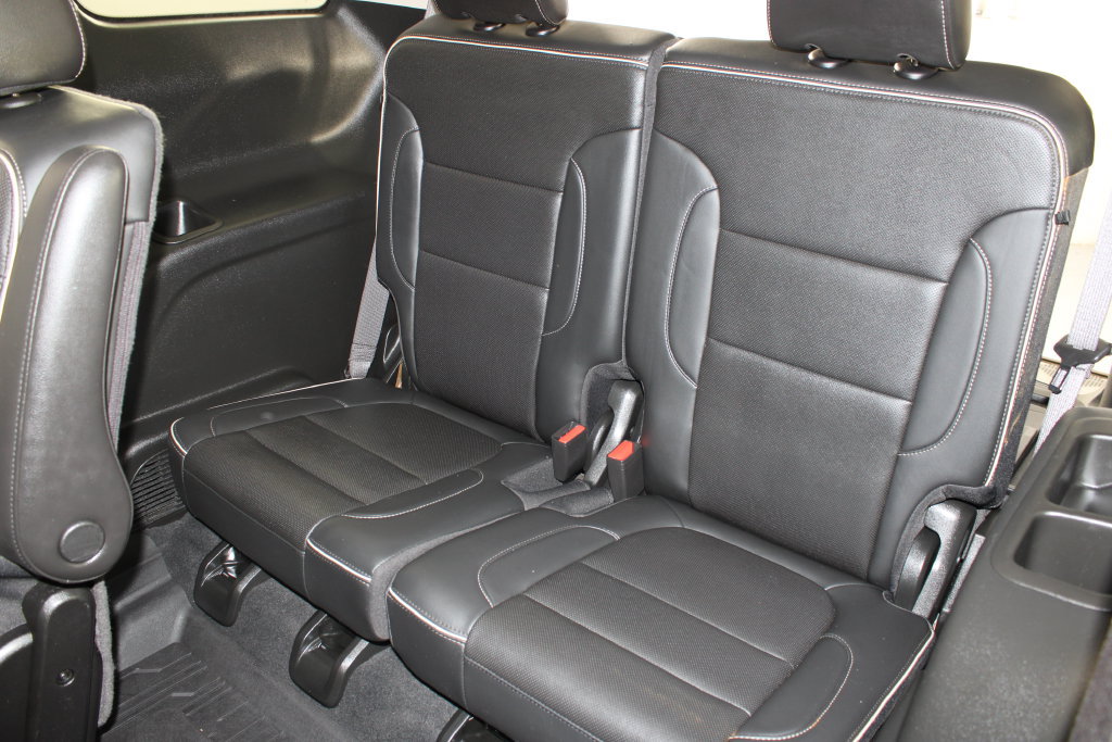 Used 2023 GMC Acadia Denali w/ Denali Ultimate Package FWD image 24