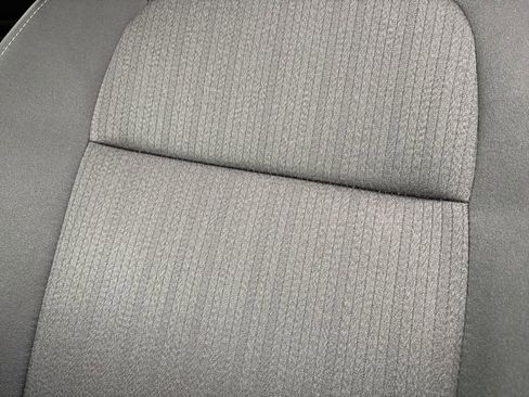 Used 2023 Nissan Altima 2.5 SV FWD image 12