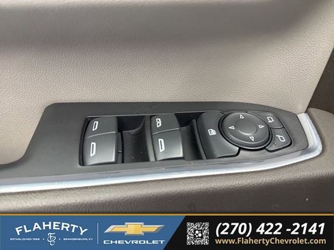 Used 2024 Chevrolet Silverado 2500 LT AWD/4WD image 18