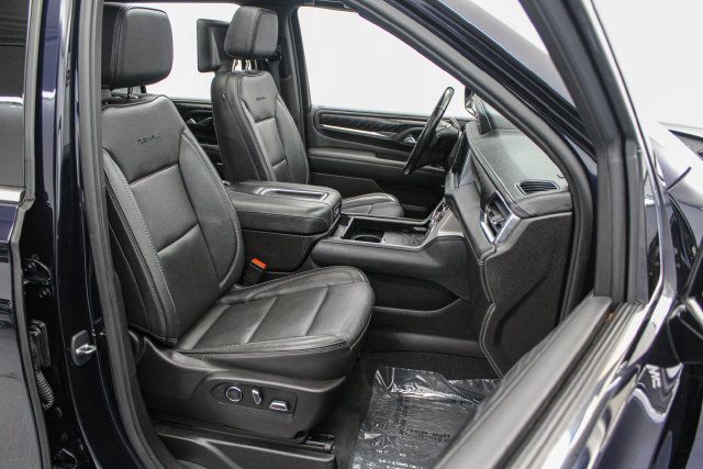 Certified 2021 GMC Yukon Denali w/ Denali Premium Package AWD/4WD image 19