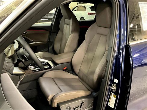 New 2025 Audi Q5 Premium Plus image 9